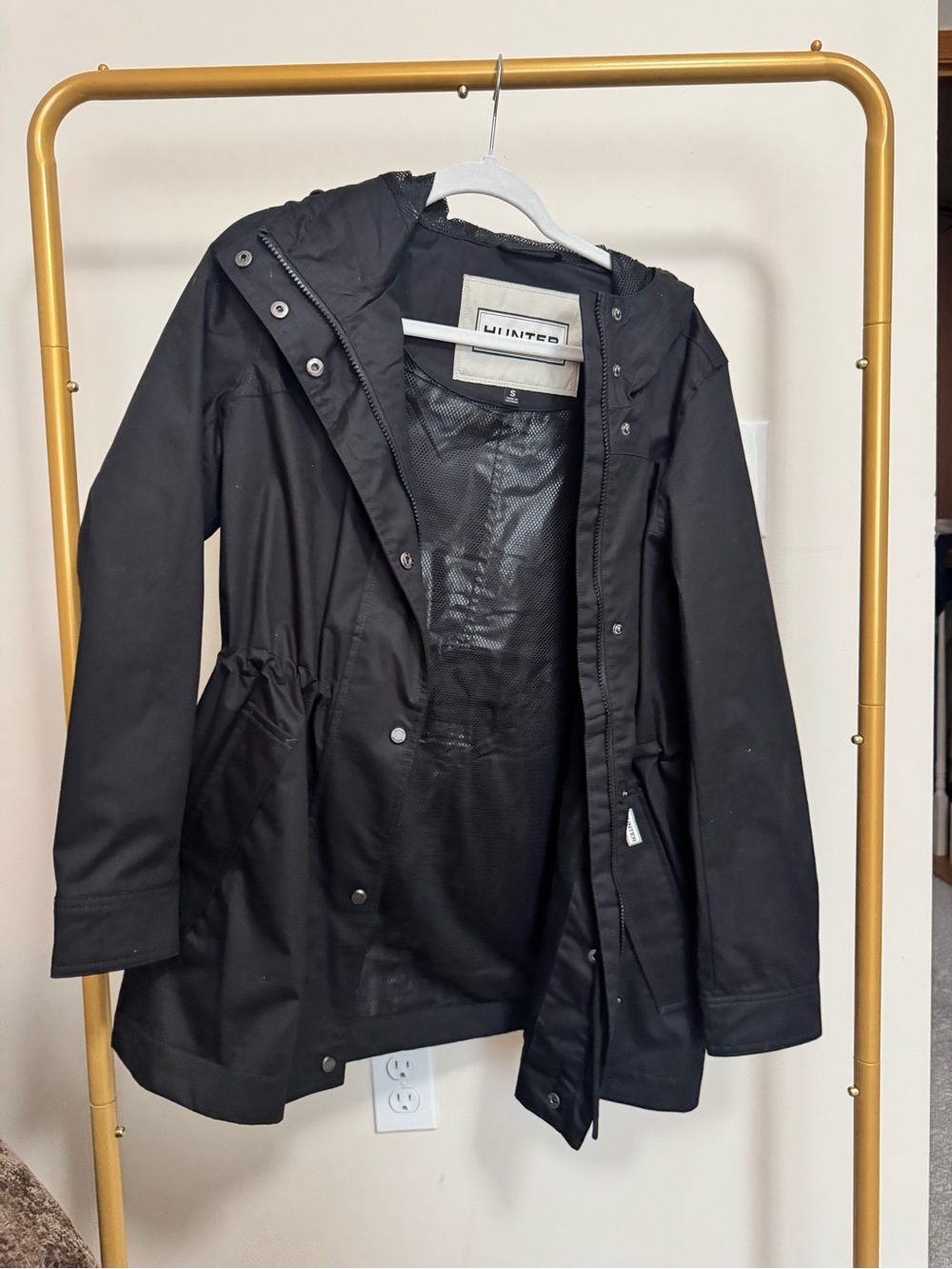 Women’s Hunter Black Hooded Rain Jacket
